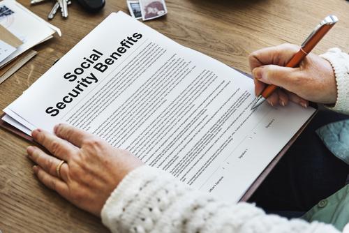 Canadian or German social security benefits paid to U.S. residents