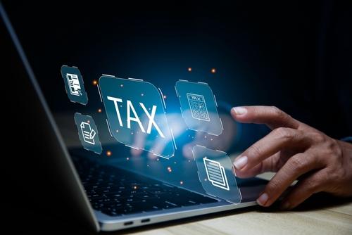 Am I responsible for federal self-employment tax, and how is it calculated?